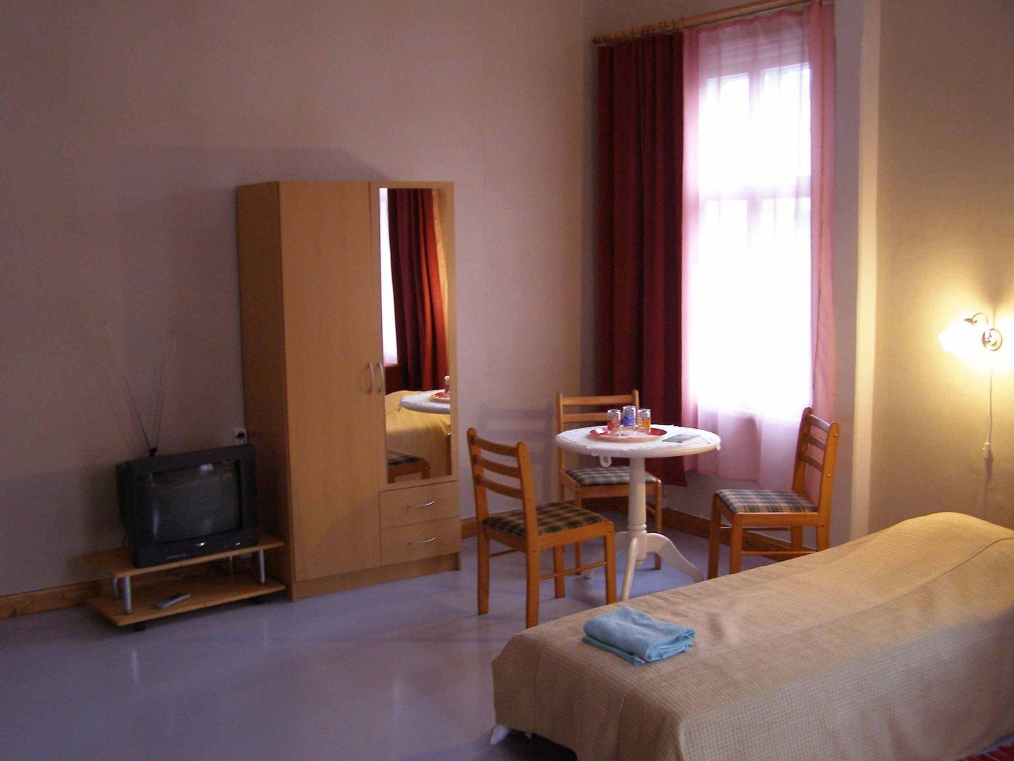 Tiia Guesthouse Pärnu Eksteriør billede